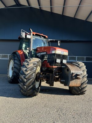 New Holland G210 40km/h