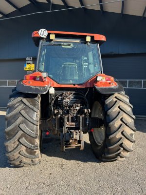 afbeelding van New Holland G210 40km/h